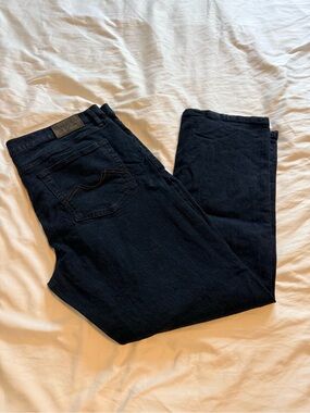 Men's Straight Dark Blue Jeans - Classic Everyday Fit